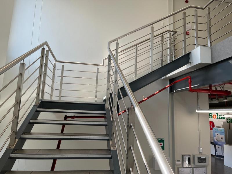To Let Commercial Property for Rent in Montague Gardens Western Cape
